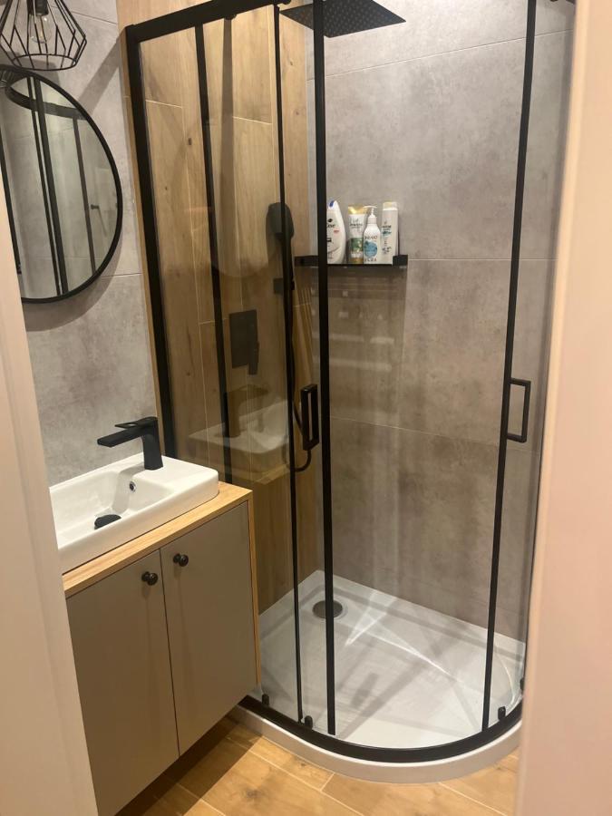 Apartament Moja Klonova キェルツェ エクステリア 写真